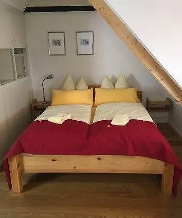 Hotel Zur Alten Stadtmauer 2*