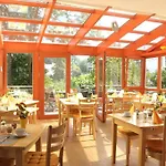 Zur Alten Stadtmauer Hotel