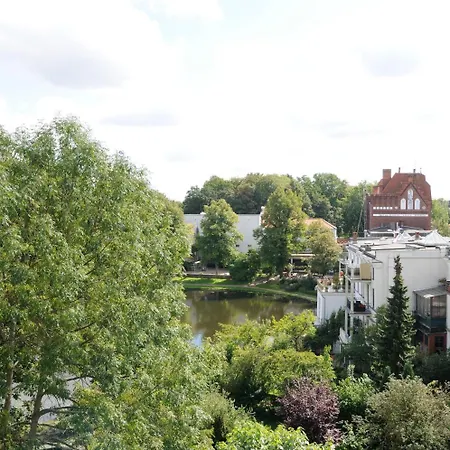 Zur Alten Stadtmauer 2* Lübeck
