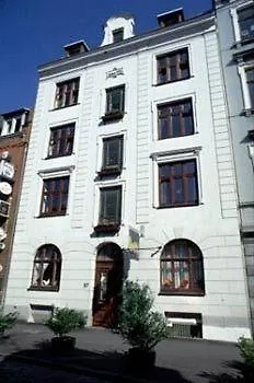 Zur Alten Stadtmauer Hotel 2*