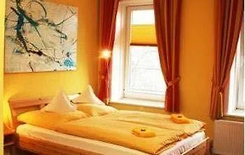 Zur Alten Stadtmauer Hotel Lubeck