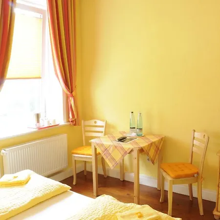 Otel Zur Alten Stadtmauer Lübeck