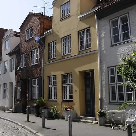 Zur Alten Stadtmauer Hotel 2*