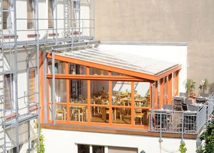 Zur Alten Stadtmauer 2*