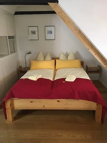 Hotel Zur Alten Stadtmauer 2*