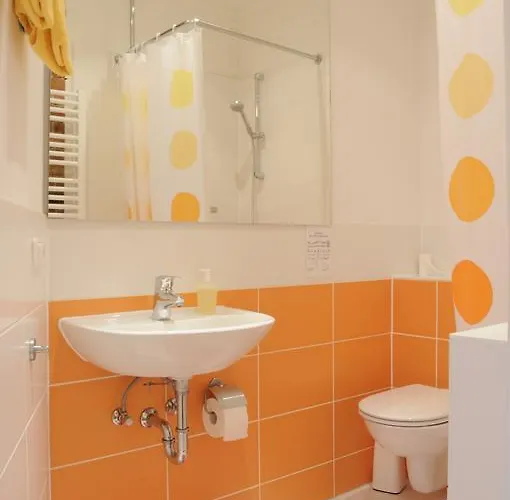 Zur Alten Stadtmauer 2*