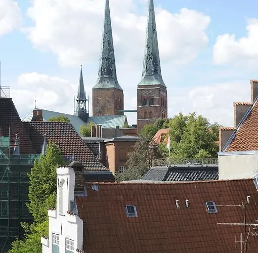 Zur Alten Stadtmauer Hotel 2*