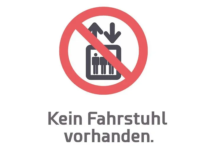 Hotel Zur Alten Stadtmauer 2*